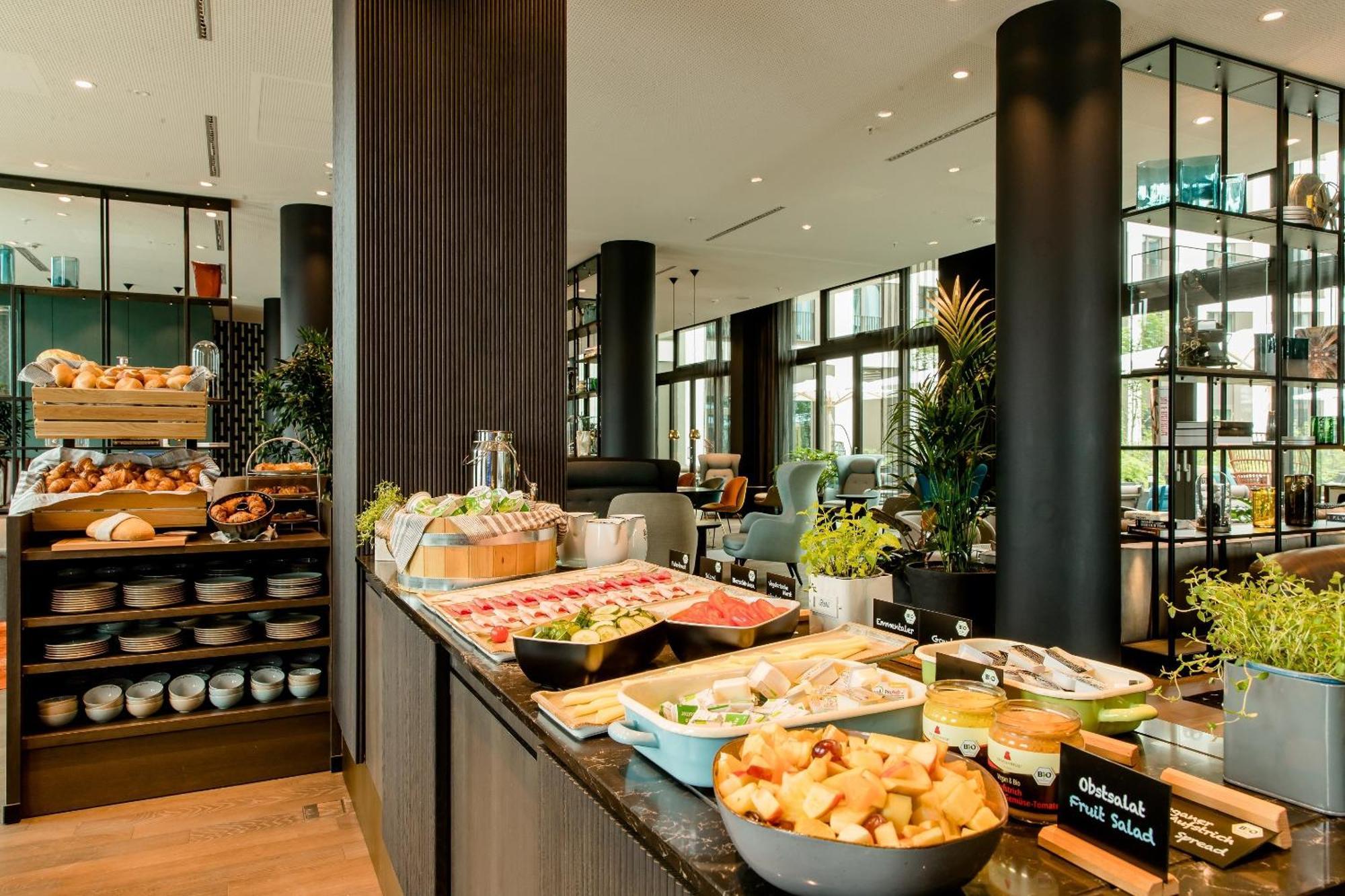 Motel One Köln-Messe Kültér fotó